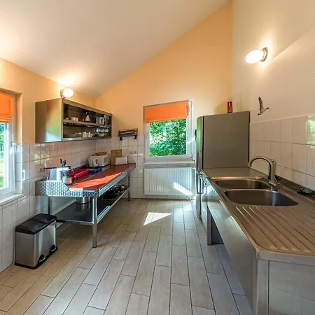 Wildgans - Stilvolles Mit Terrasse, Seeblick & Naturidylle Am Loppiner Сasa de vacaciones